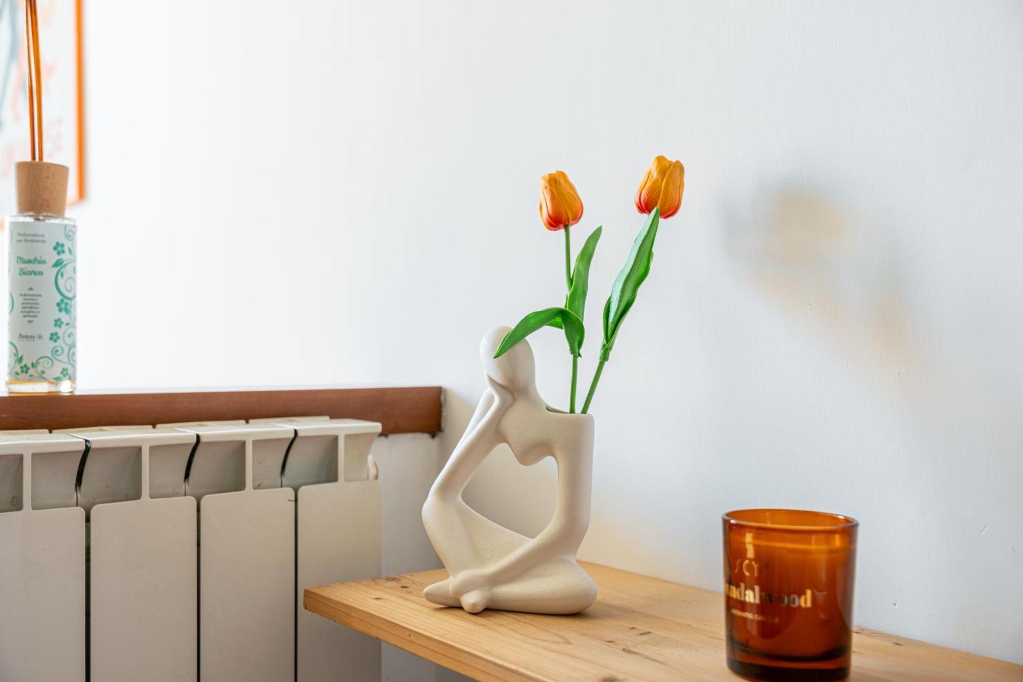 Urban Nest Apartment Rom